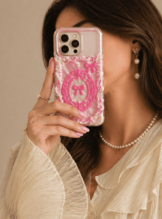 Pearl Duchess Fiyonk Detaylı Telefon Kılıfı